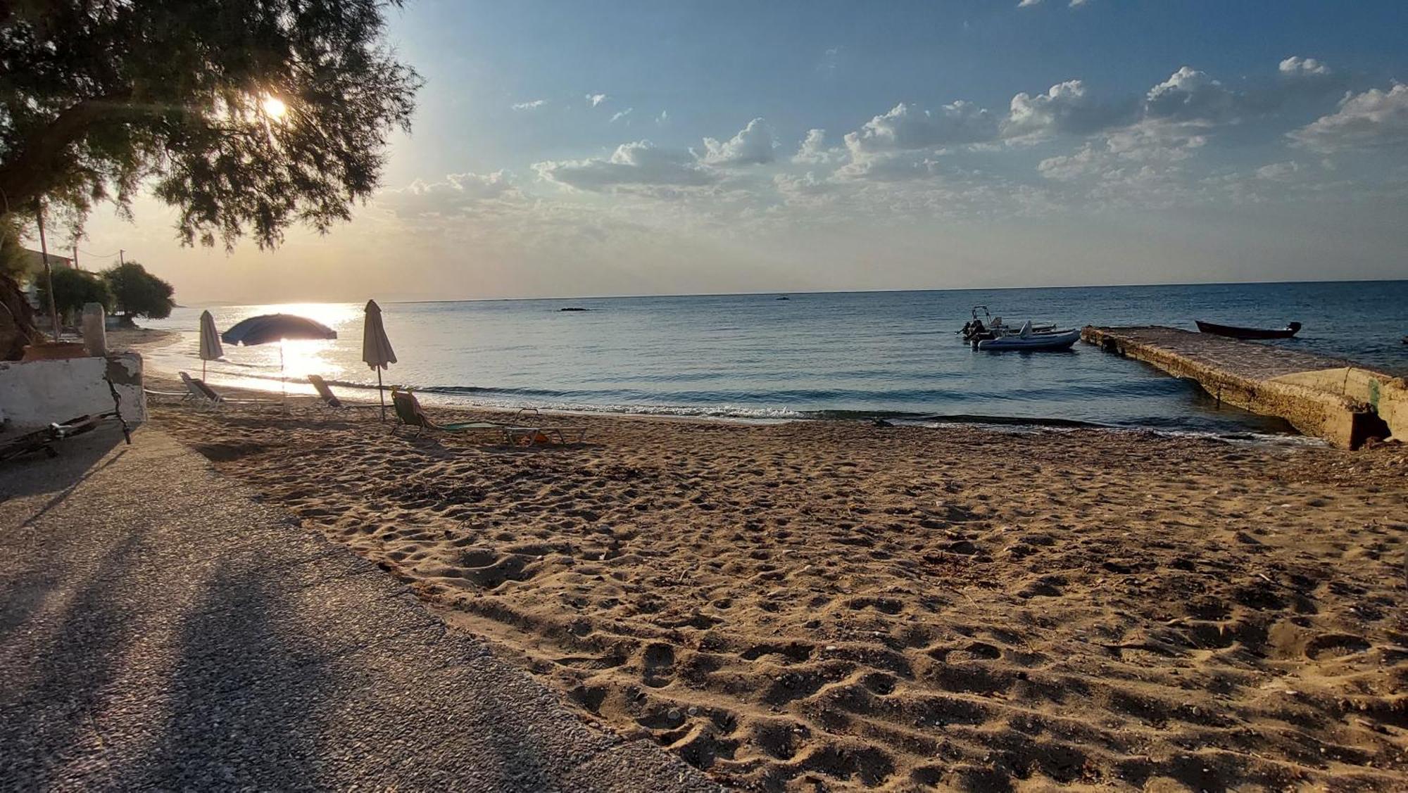 Fotis Beach Apartment At Komi Komi  ภายนอก รูปภาพ