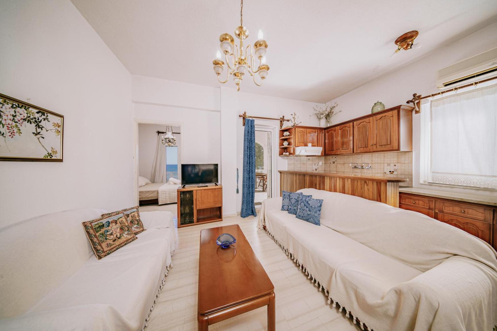 Fotis Beach Apartment At Komi Komi  ภายนอก รูปภาพ