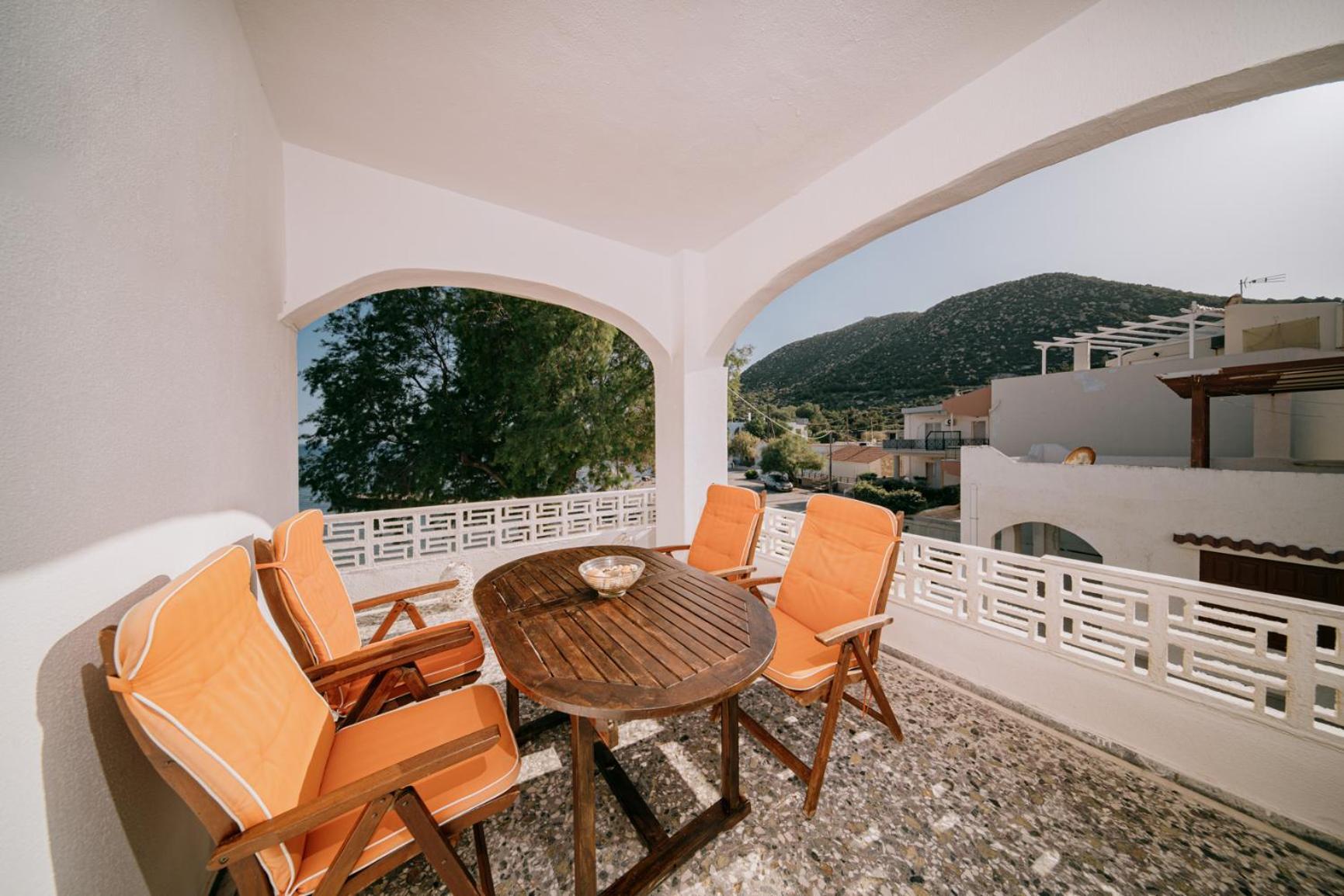 Fotis Beach Apartment At Komi Komi  ภายนอก รูปภาพ